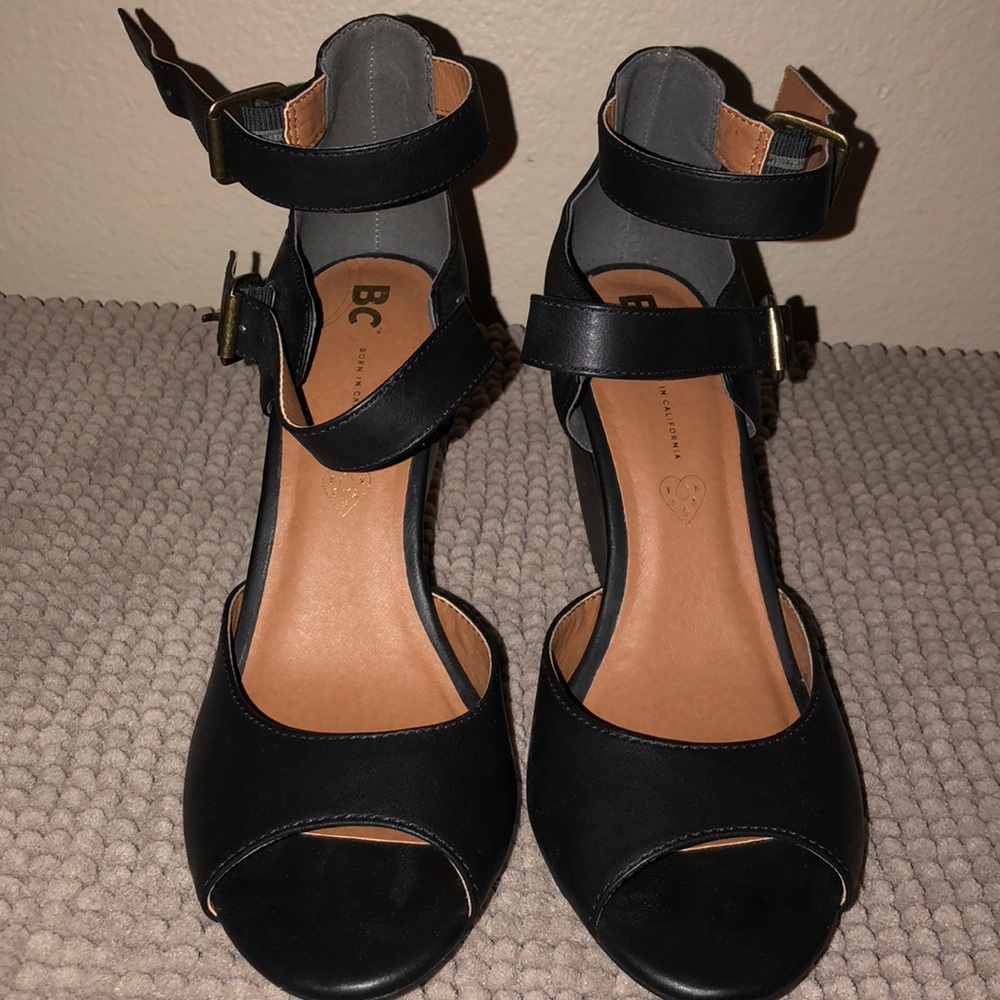 Brand new born in California vegan shoes